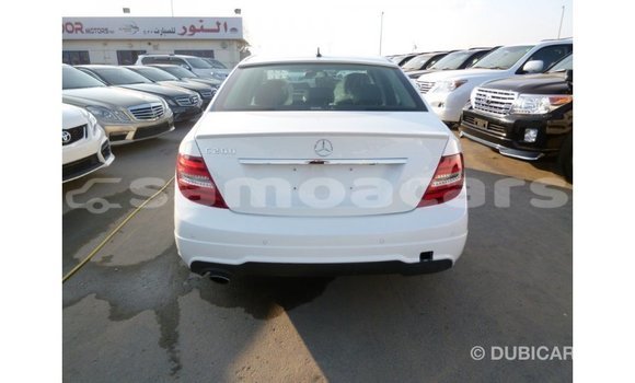 Buy Import Mercedes-Benz 200 White Car in Import - Dubai in A'ana Buy Import Mercedes-Benz 200 White Car in Import - Dubai in A'ana