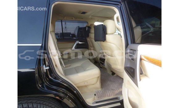 Buy Import Toyota Land Cruiser Black Car in Import - Dubai in A'ana Buy Import Toyota Land Cruiser Black Car in Import - Dubai in A'ana