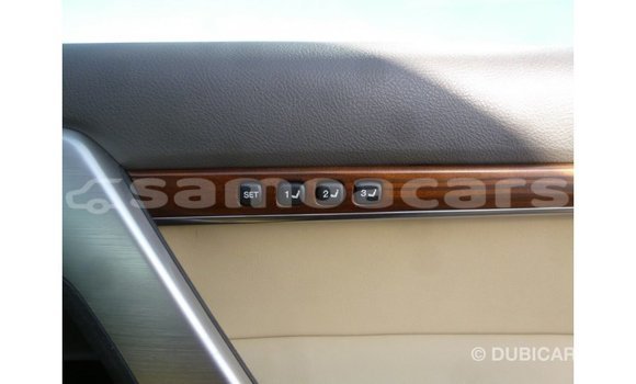 Buy Import Toyota Land Cruiser Black Car in Import - Dubai in A'ana Buy Import Toyota Land Cruiser Black Car in Import - Dubai in A'ana