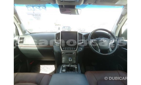 Buy Import Toyota Land Cruiser Other Car in Import - Dubai in A'ana Buy Import Toyota Land Cruiser Other Car in Import - Dubai in A'ana