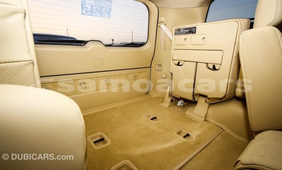 Buy Import Toyota Land Cruiser White Car in Import - Dubai in A'ana Buy Import Toyota Land Cruiser White Car in Import - Dubai in A'ana