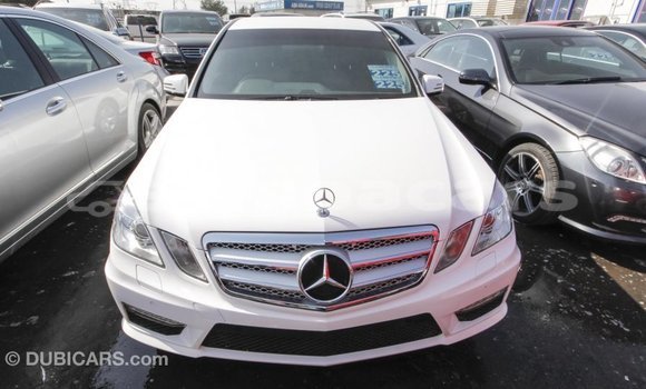Buy Import Mercedes-Benz 200 White Car in Import - Dubai in A'ana Buy Import Mercedes-Benz 200 White Car in Import - Dubai in A'ana