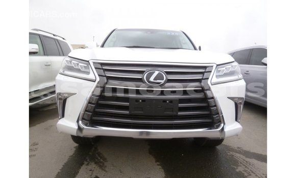 Buy Import Lexus LX White Car in Import - Dubai in A'ana Buy Import Lexus LX White Car in Import - Dubai in A'ana