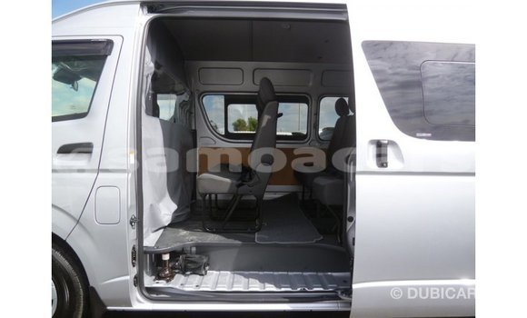 Buy Import Toyota Hiace Other Car in Import - Dubai in A'ana Buy Import Toyota Hiace Other Car in Import - Dubai in A'ana