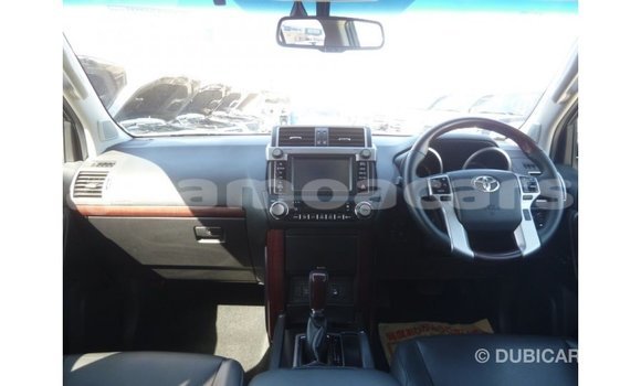 Buy Import Toyota Prado White Car in Import - Dubai in A'ana Buy Import Toyota Prado White Car in Import - Dubai in A'ana