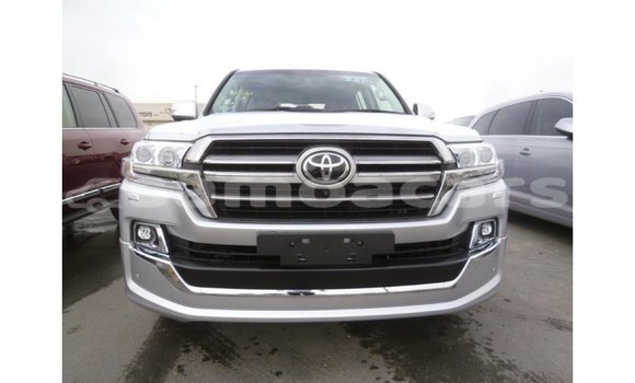 Buy Import Toyota Land Cruiser Other Car in Import - Dubai in A'ana Buy Import Toyota Land Cruiser Other Car in Import - Dubai in A'ana