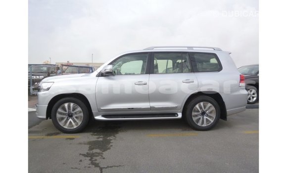 Buy Import Toyota Land Cruiser Other Car in Import - Dubai in A'ana Buy Import Toyota Land Cruiser Other Car in Import - Dubai in A'ana