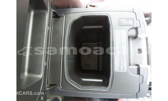 Acheter Import Voiture Toyota Land Cruiser Marron à Import - Dubai, A'ana Acheter Import Voiture Toyota Land Cruiser Marron à Import - Dubai, A'ana