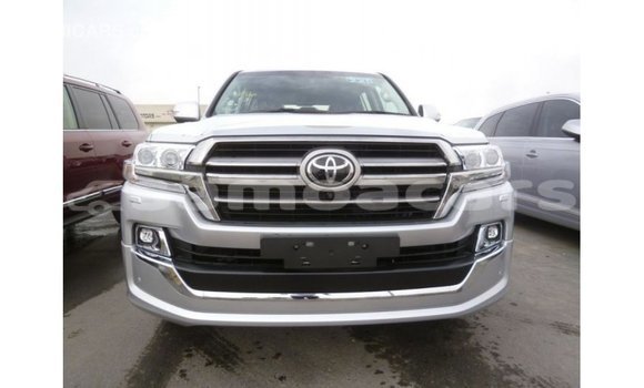 Buy Import Toyota Land Cruiser Other Car in Import - Dubai in A'ana Buy Import Toyota Land Cruiser Other Car in Import - Dubai in A'ana