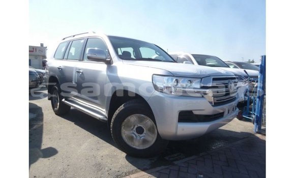 Buy Import Toyota Land Cruiser Other Car in Import - Dubai in A'ana Buy Import Toyota Land Cruiser Other Car in Import - Dubai in A'ana