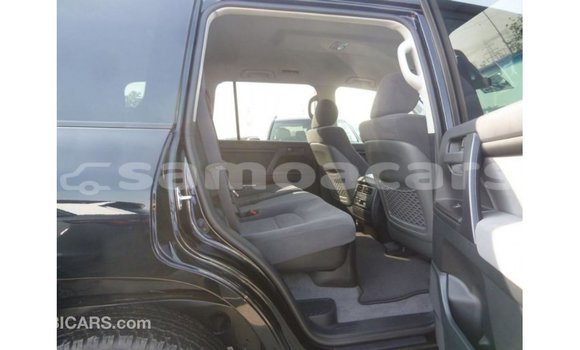 Buy Import Toyota Land Cruiser Black Car in Import - Dubai in A'ana Buy Import Toyota Land Cruiser Black Car in Import - Dubai in A'ana