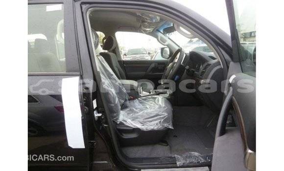 Buy Import Toyota Land Cruiser Black Car in Import - Dubai in A'ana Buy Import Toyota Land Cruiser Black Car in Import - Dubai in A'ana