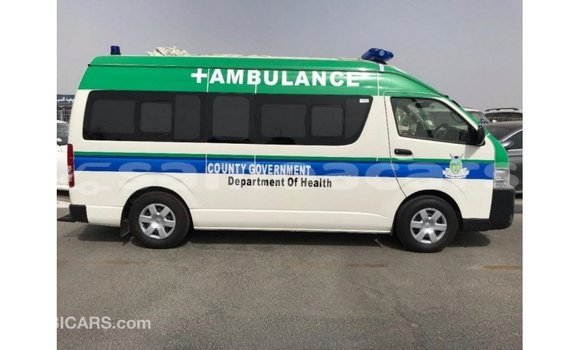 Buy Import Toyota Hiace White Car in Import - Dubai in A'ana Buy Import Toyota Hiace White Car in Import - Dubai in A'ana