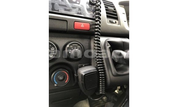 Buy Import Toyota Hiace White Car in Import - Dubai in A'ana Buy Import Toyota Hiace White Car in Import - Dubai in A'ana