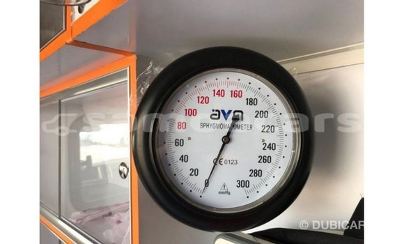 Buy Import Toyota Hiace White Car in Import - Dubai in A'ana Buy Import Toyota Hiace White Car in Import - Dubai in A'ana