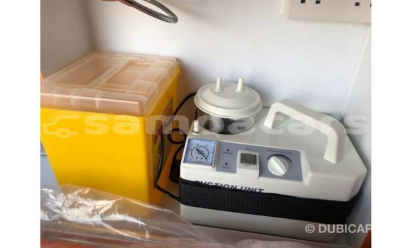 Buy Import Toyota Hiace White Car in Import - Dubai in A'ana Buy Import Toyota Hiace White Car in Import - Dubai in A'ana