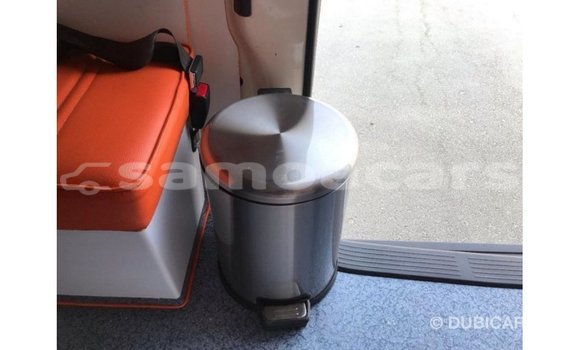 Buy Import Toyota Hiace White Car in Import - Dubai in A'ana Buy Import Toyota Hiace White Car in Import - Dubai in A'ana