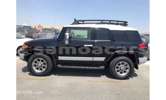 Buy Import Toyota FJ Cruiser Black Car in Import - Dubai in A'ana Buy Import Toyota FJ Cruiser Black Car in Import - Dubai in A'ana