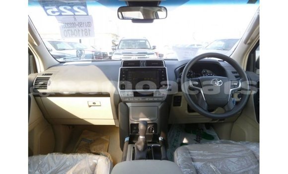 Buy Import Toyota Prado Black Car in Import - Dubai in A'ana Buy Import Toyota Prado Black Car in Import - Dubai in A'ana