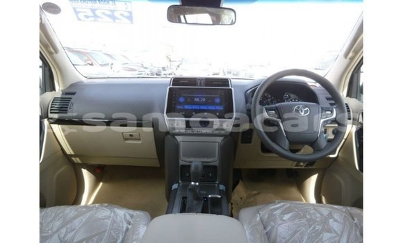 Buy Import Toyota Prado White Car in Import - Dubai in A'ana Buy Import Toyota Prado White Car in Import - Dubai in A'ana