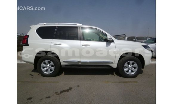 Buy Import Toyota Prado White Car in Import - Dubai in A'ana Buy Import Toyota Prado White Car in Import - Dubai in A'ana