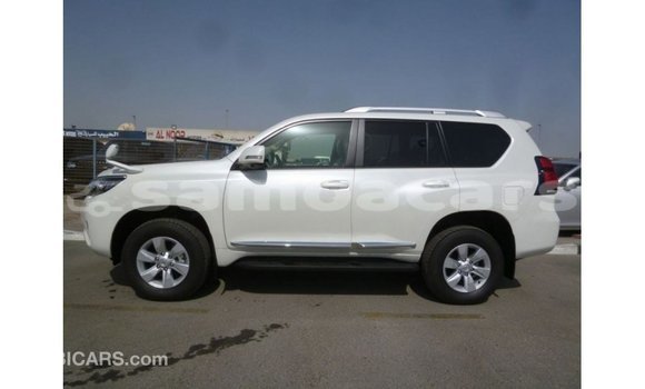 Buy Import Toyota Prado White Car in Import - Dubai in A'ana Buy Import Toyota Prado White Car in Import - Dubai in A'ana