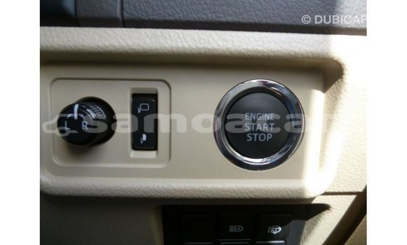Buy Import Toyota Prado White Car in Import - Dubai in A'ana Buy Import Toyota Prado White Car in Import - Dubai in A'ana