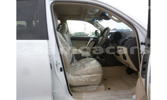 Buy Import Toyota Prado White Car in Import - Dubai in A'ana Buy Import Toyota Prado White Car in Import - Dubai in A'ana