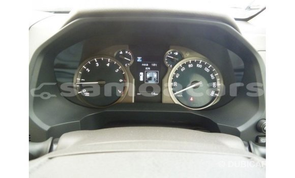Buy Import Toyota Prado White Car in Import - Dubai in A'ana Buy Import Toyota Prado White Car in Import - Dubai in A'ana