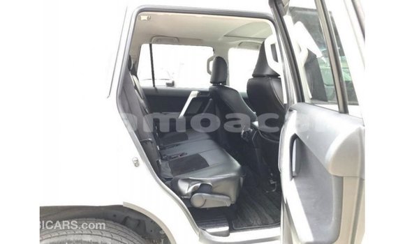 Buy Import Toyota Prado White Car in Import - Dubai in A'ana Buy Import Toyota Prado White Car in Import - Dubai in A'ana