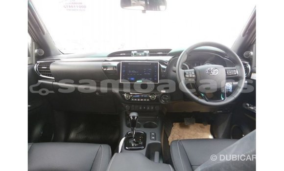Buy Import Toyota Hilux White Car in Import - Dubai in A'ana Buy Import Toyota Hilux White Car in Import - Dubai in A'ana