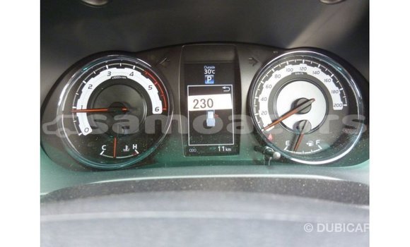 Buy Import Toyota Hilux White Car in Import - Dubai in A'ana Buy Import Toyota Hilux White Car in Import - Dubai in A'ana