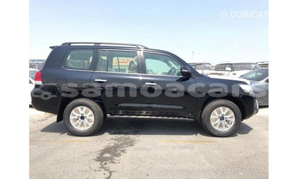 Buy Import Toyota Land Cruiser Black Car in Import - Dubai in A'ana Buy Import Toyota Land Cruiser Black Car in Import - Dubai in A'ana
