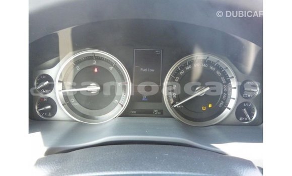 Buy Import Toyota Land Cruiser White Car in Import - Dubai in A'ana Buy Import Toyota Land Cruiser White Car in Import - Dubai in A'ana