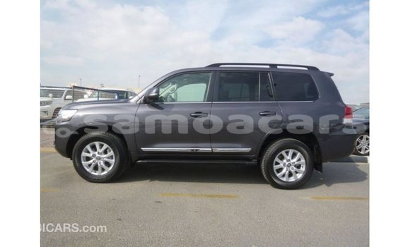 Buy Import Toyota Land Cruiser Other Car in Import - Dubai in A'ana Buy Import Toyota Land Cruiser Other Car in Import - Dubai in A'ana