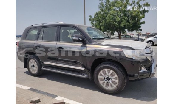 Buy Import Toyota Land Cruiser Black Car in Import - Dubai in A'ana Buy Import Toyota Land Cruiser Black Car in Import - Dubai in A'ana