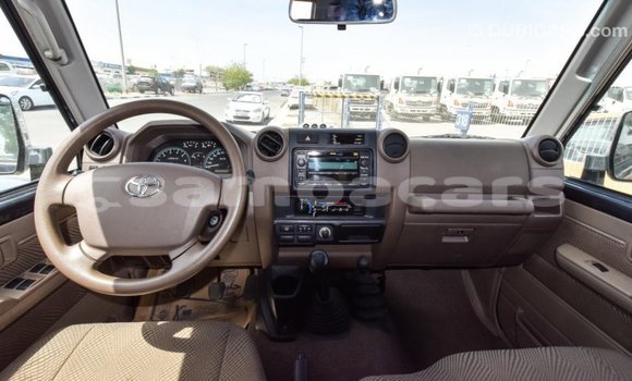 Buy Import Toyota Land Cruiser Other Car in Import - Dubai in A'ana Buy Import Toyota Land Cruiser Other Car in Import - Dubai in A'ana