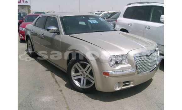Buy Import Chrysler 300 Beige Car in Import - Dubai in A'ana