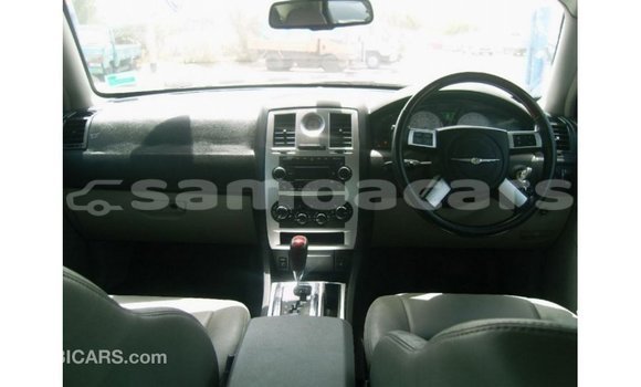 Buy Import Chrysler 300 Beige Car in Import - Dubai in A'ana Buy Import Chrysler 300 Beige Car in Import - Dubai in A'ana