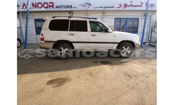 Buy Import Toyota Land Cruiser White Car in Import - Dubai in A'ana Buy Import Toyota Land Cruiser White Car in Import - Dubai in A'ana