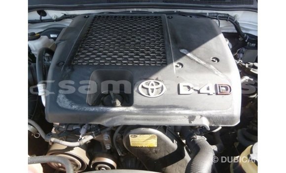 Buy Import Toyota Hilux White Car in Import - Dubai in A'ana Buy Import Toyota Hilux White Car in Import - Dubai in A'ana