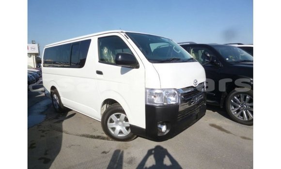 Buy Import Toyota Hiace White Car in Import - Dubai in A'ana Buy Import Toyota Hiace White Car in Import - Dubai in A'ana