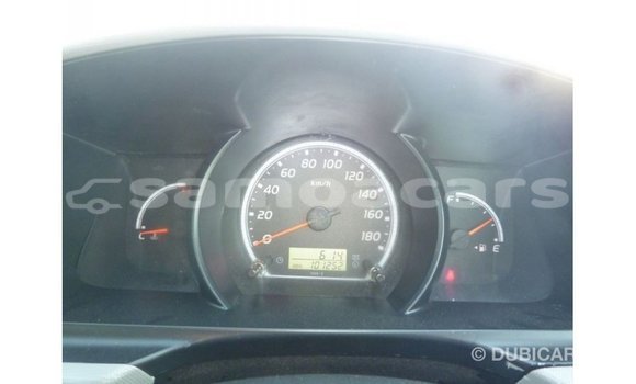 Buy Import Toyota Hiace White Car in Import - Dubai in A'ana Buy Import Toyota Hiace White Car in Import - Dubai in A'ana