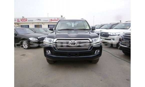 Buy Import Toyota Land Cruiser Blue Car in Import - Dubai in A'ana Buy Import Toyota Land Cruiser Blue Car in Import - Dubai in A'ana