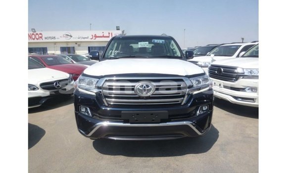 Buy Import Toyota Land Cruiser Blue Car in Import - Dubai in A'ana Buy Import Toyota Land Cruiser Blue Car in Import - Dubai in A'ana