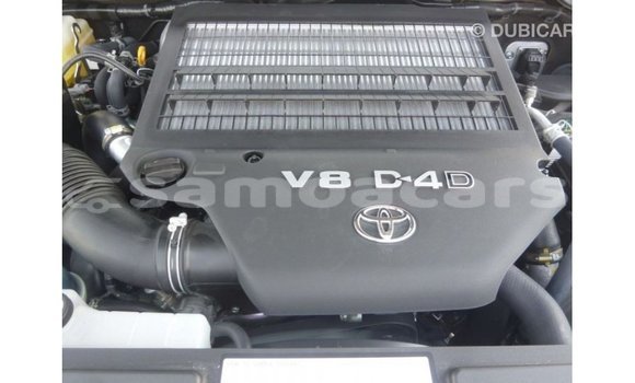 Buy Import Toyota Land Cruiser Blue Car in Import - Dubai in A'ana Buy Import Toyota Land Cruiser Blue Car in Import - Dubai in A'ana