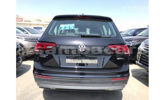 Buy Import Volkswagen Tiguan Black Car in Import - Dubai in A'ana Buy Import Volkswagen Tiguan Black Car in Import - Dubai in A'ana
