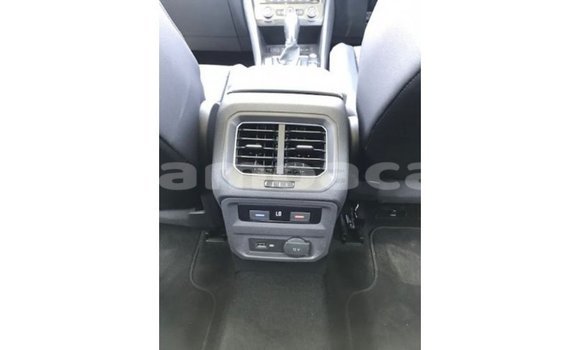 Buy Import Volkswagen Tiguan Black Car in Import - Dubai in A'ana Buy Import Volkswagen Tiguan Black Car in Import - Dubai in A'ana