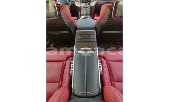 Buy Import Toyota Land Cruiser Black Car in Import - Dubai in A'ana Buy Import Toyota Land Cruiser Black Car in Import - Dubai in A'ana