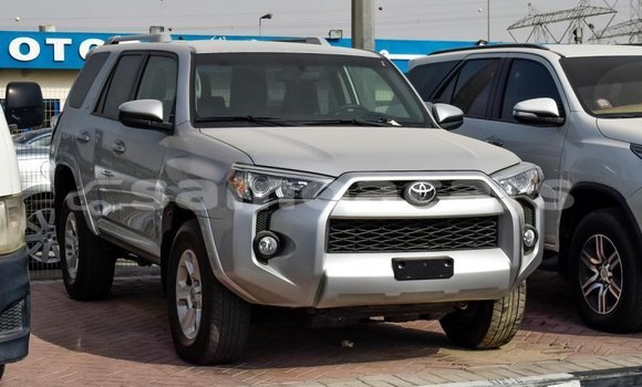 Acheter Import Voiture Toyota 4Runner Autre à Import - Dubai, A'ana Acheter Import Voiture Toyota 4Runner Autre à Import - Dubai, A'ana